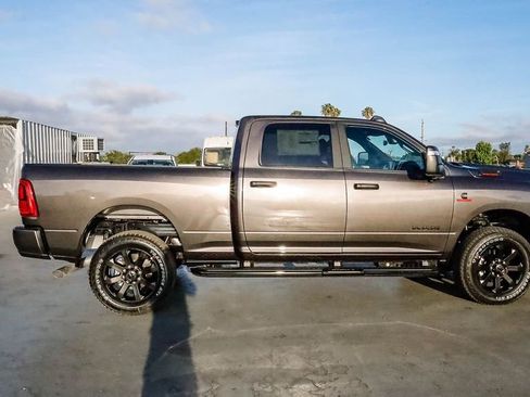 New 2026 RAM 2500 Big Horn AWD/4WD image 13
