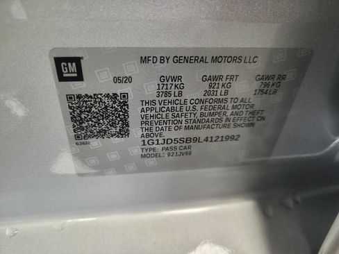 Used 2020 Chevrolet Sonic LT FWD image 33