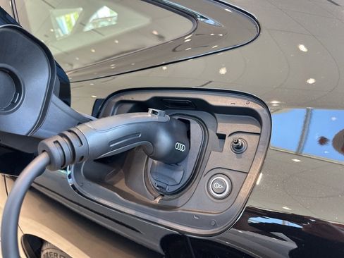 New 2025 Audi S6 e-tron Prestige image 10