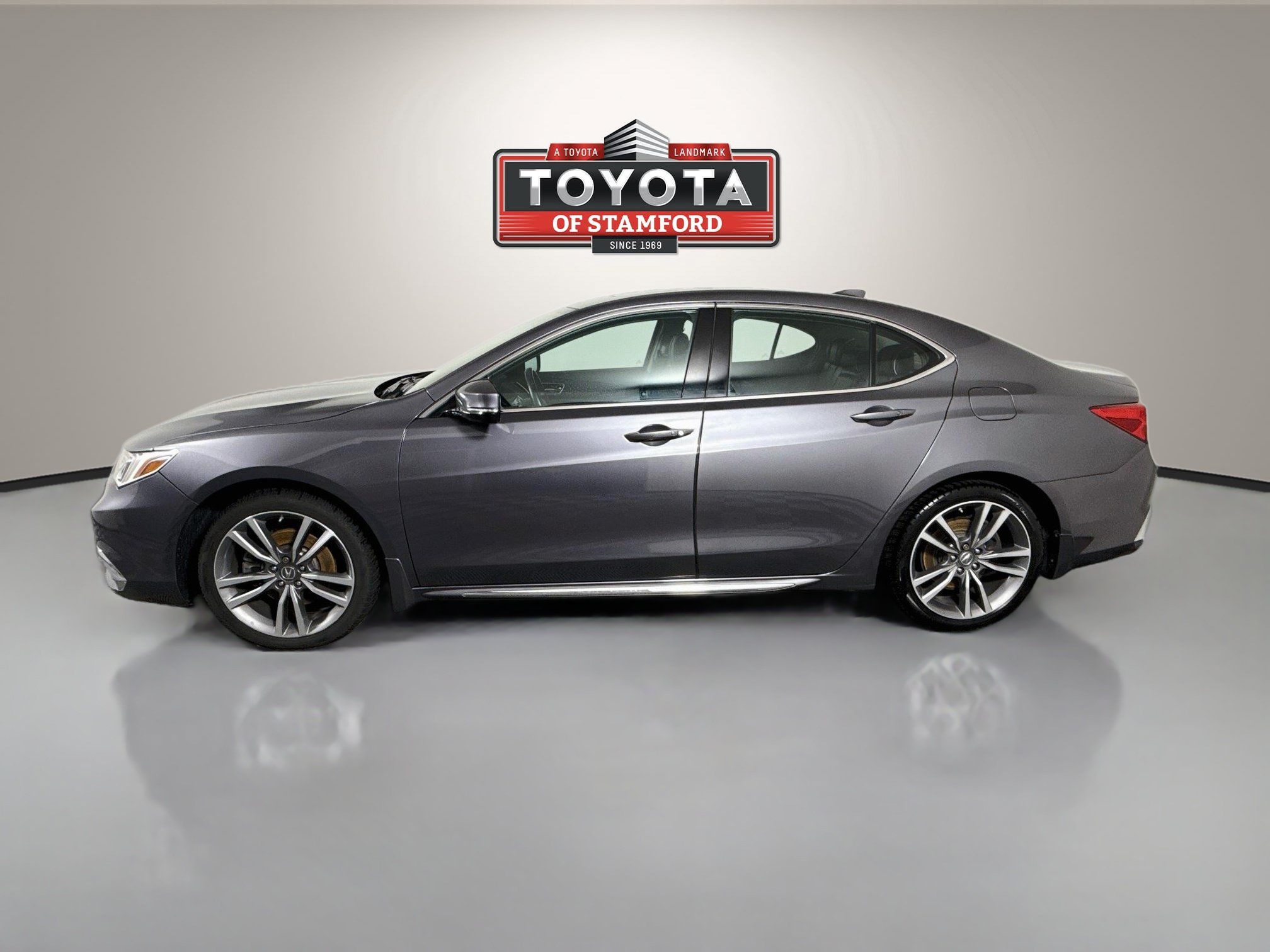 Used 2020 Acura TLX w/ Technology Package AWD/4WD image 4