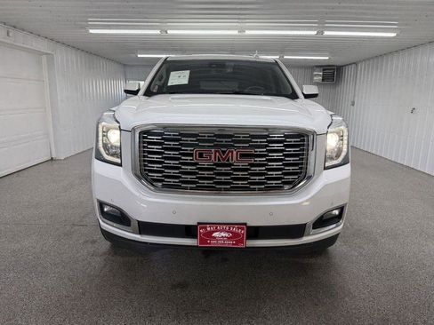 Used 2020 GMC Yukon XL Denali w/ Denali Ultimate Package AWD/4WD image 2