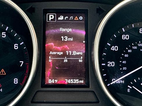 Used 2017 Hyundai Santa Fe Sport w/ 2.4L Tech Package 04 FWD image 10