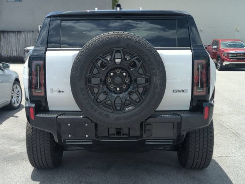 New 2026 GMC Hummer EV SUV AWD/4WD image 5