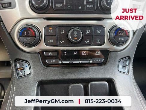 Used 2020 GMC Yukon SLT w/ Premium Edition AWD/4WD image 11