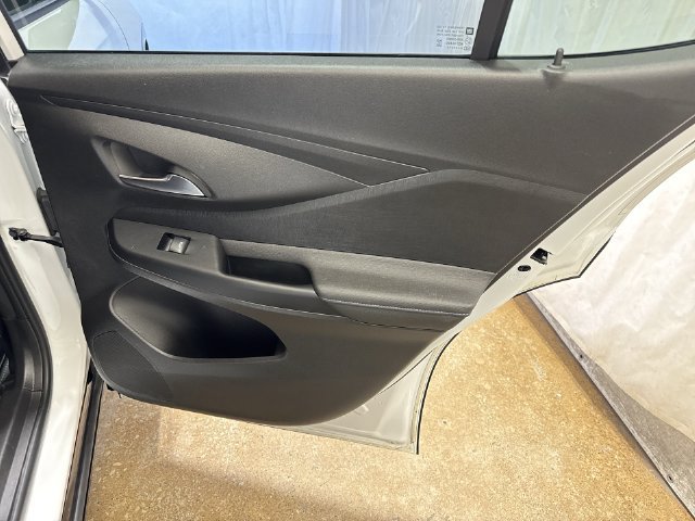 Used 2024 Buick Envista Sport Touring w/ Convenience I Package FWD image 26