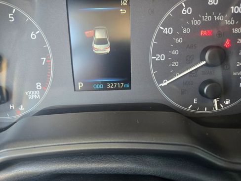 Used 2025 Toyota Corolla LE FWD image 3