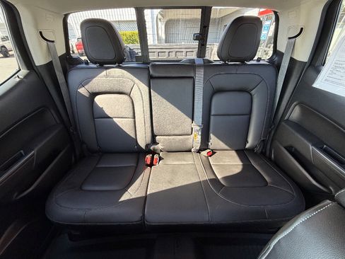 Used 2022 Chevrolet Colorado ZR2 AWD/4WD image 4