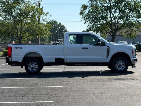 Used 2023 Ford F250 XL w/ XL Chrome Package AWD/4WD image 5