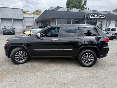 Used 2021 Jeep Grand Cherokee Limited AWD/4WD image 6