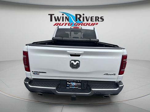 Used 2023 RAM 1500 Laramie AWD/4WD image 3