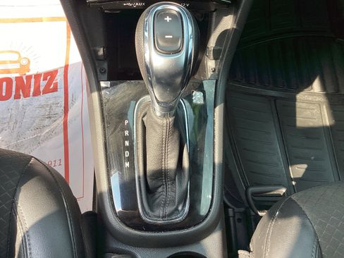 Used 2020 Buick Encore Preferred image 26
