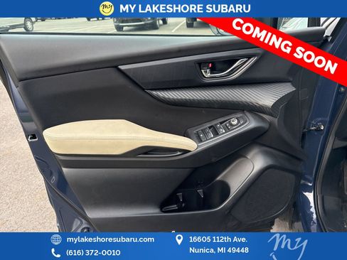 Used 2025 Subaru Ascent Premium AWD/4WD image 9