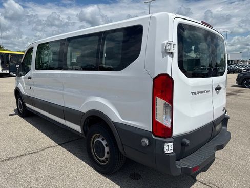 Used 2016 Ford Transit 350 XL RWD image 5