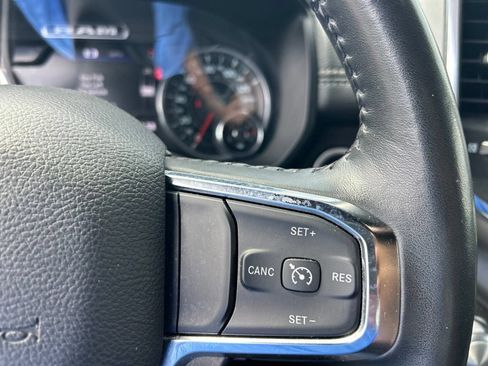 Certified 2024 RAM 1500 Laramie RWD image 42
