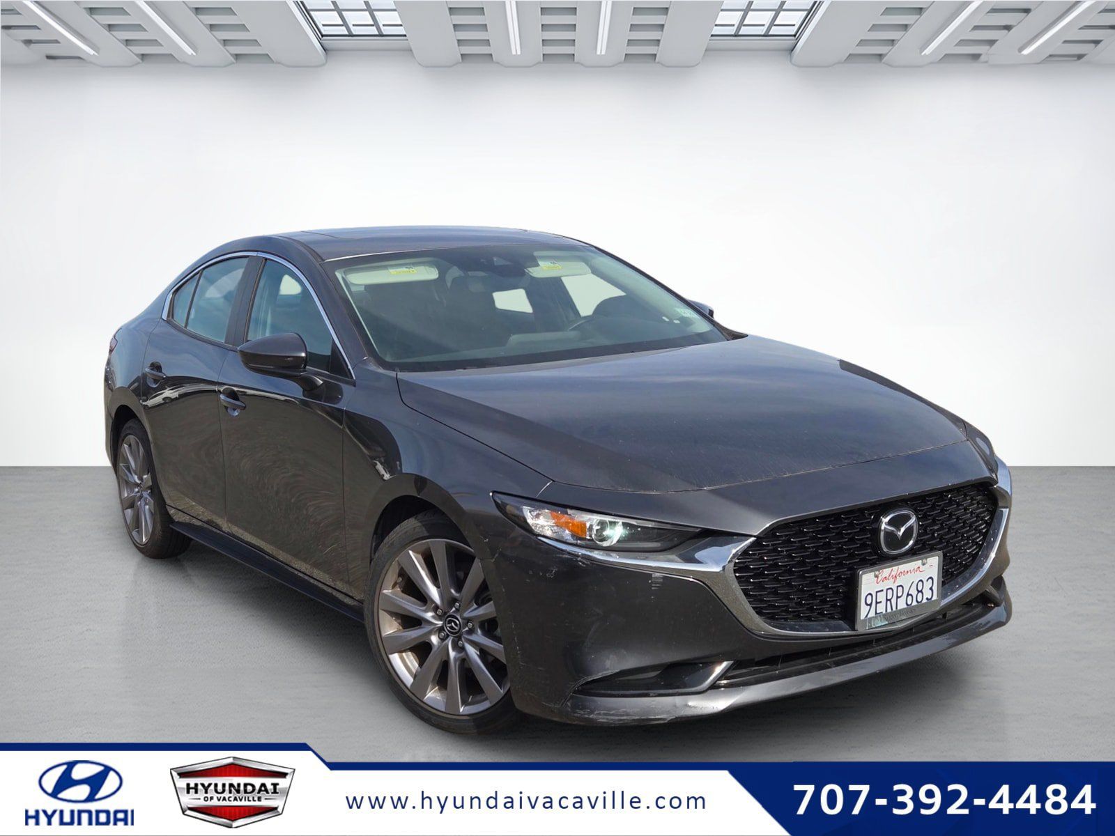 Used 2021 MAZDA MAZDA3 s FWD image 1
