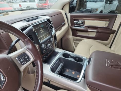 Certified 2017 RAM 2500 Laramie w/ Convenience Group image 10