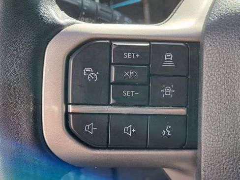 Used 2022 Ford Expedition Limited AWD/4WD image 17