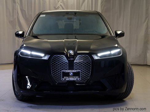 Certified 2023 BMW iX xDrive50 w/ Premium Package image 5