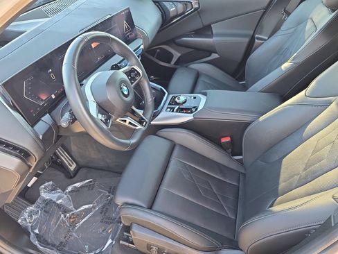 Used 2025 BMW X3 xDrive30i w/ Premium Package AWD/4WD image 16