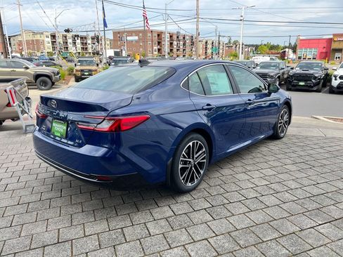 New 2026 Toyota Camry XLE AWD/4WD image 5