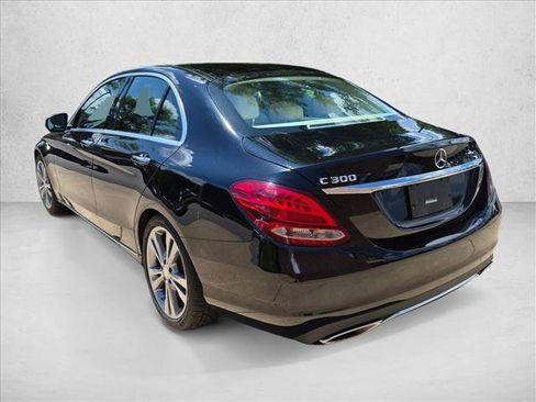 Used 2015 Mercedes-Benz C 300 Sedan image 7