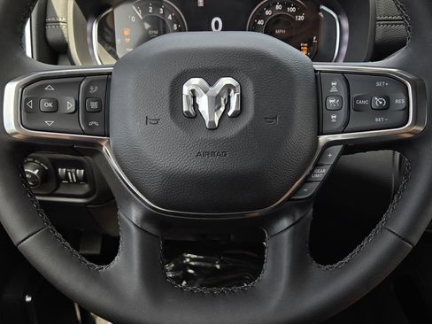 New 2026 RAM 2500 Laramie AWD/4WD image 21