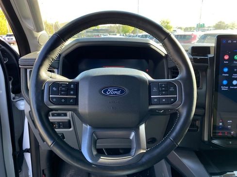 Used 2024 Ford F150 Lightning Flash image 12