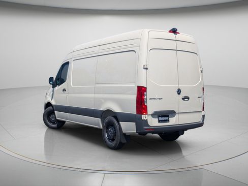 New 2026 Mercedes-Benz Sprinter 2500 image 2