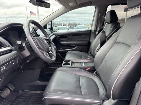 Used 2024 Honda Odyssey Elite image 14