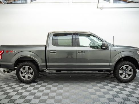 Used 2018 Ford F150 XLT w/ Equipment Group 302A Luxury AWD/4WD image 4