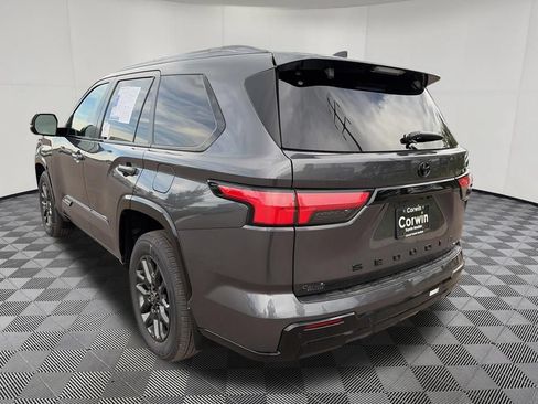 Used 2026 Toyota Sequoia Platinum AWD/4WD image 6