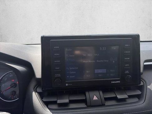 Used 2021 Toyota RAV4 XLE FWD image 13