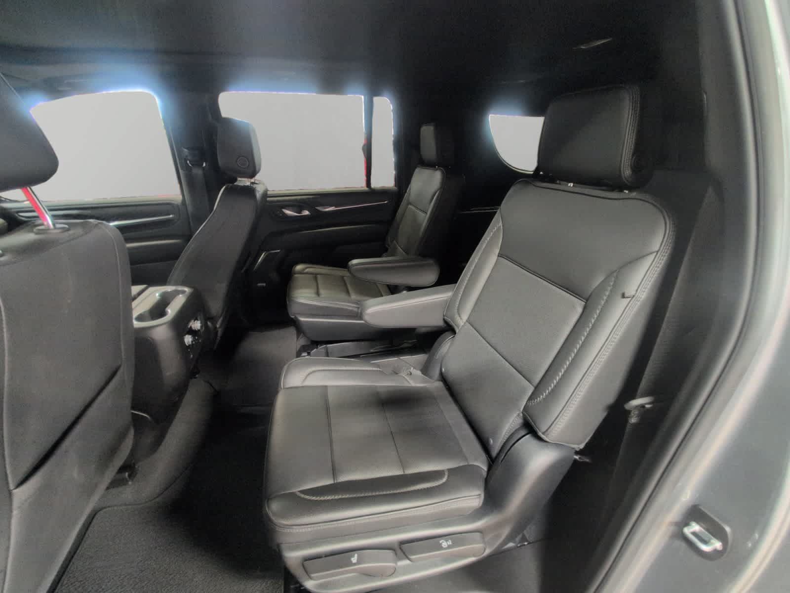 Used 2023 GMC Yukon XL Denali w/ Max Trailering Package AWD/4WD image 13