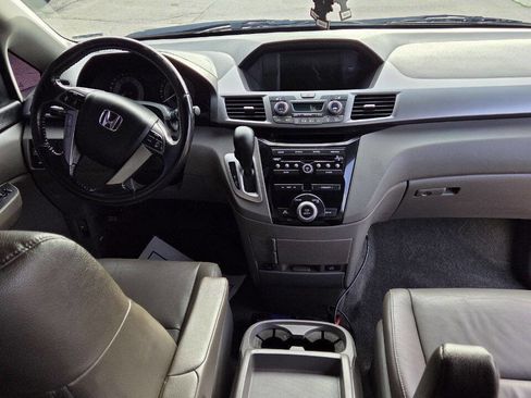 Used 2013 Honda Odyssey EX-L image 17