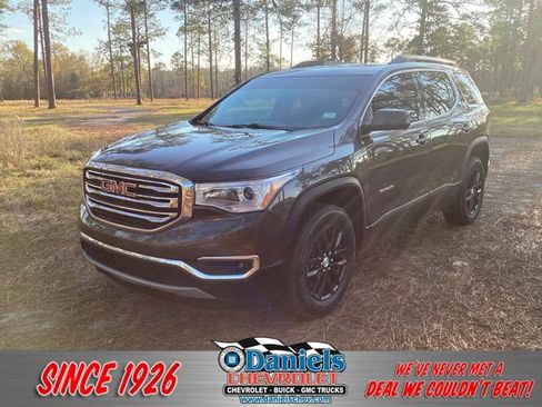 Used 2019 GMC Acadia SLT image 1
