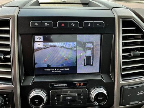 Used 2019 Ford F450 Limited AWD/4WD image 18