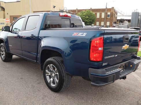 Used 2020 Chevrolet Colorado Z71 AWD/4WD image 4