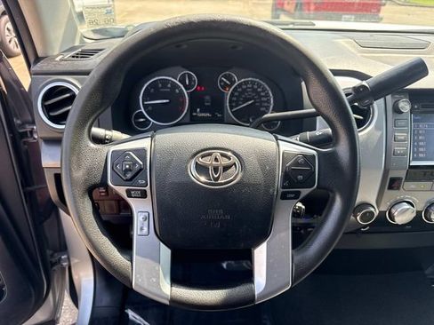 Used 2015 Toyota Tundra SR5 AWD/4WD image 28