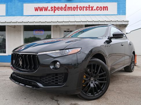 Used 2022 Maserati Levante GT AWD/4WD image 1
