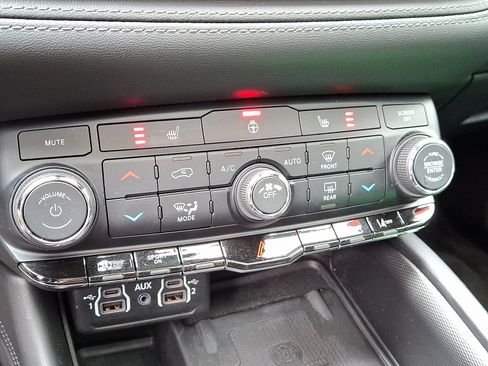 Certified 2022 Dodge Durango GT image 18