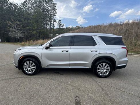 New 2025 Hyundai Palisade SEL image 2