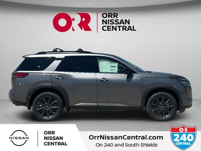 New 2026 Nissan Pathfinder SL w/ SL Premium Package