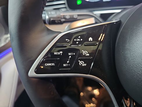 New 2026 Mercedes-Benz GLE 350 4MATIC image 17