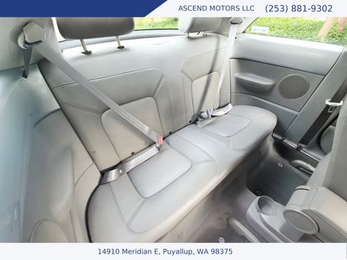 Used 2002 Volkswagen Beetle GLS FWD image 11