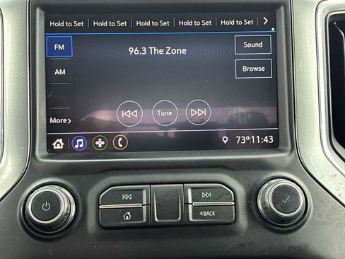 Used 2020 Chevrolet Silverado 1500 RST w/ Z71 Off-Road Package AWD/4WD image 12