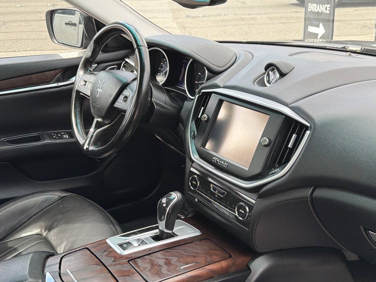 Used 2015 Maserati Ghibli S Q4 AWD/4WD image 21