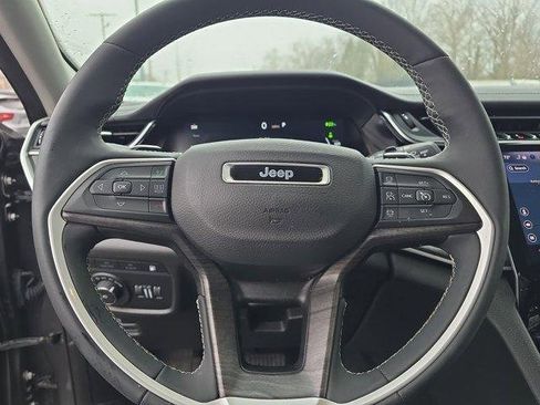 Used 2022 Jeep Grand Cherokee Limited 4xe w/ MOPAR Finishing Package image 25