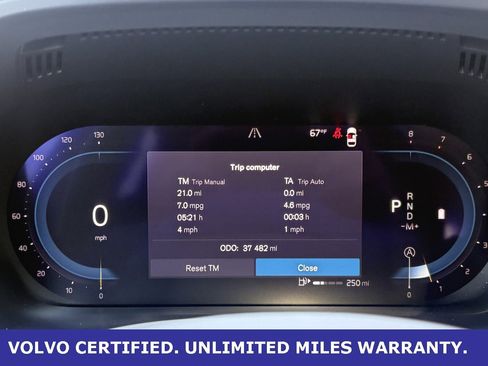 Certified 2023 Volvo XC60 B5 Plus w/ Climate Package image 16