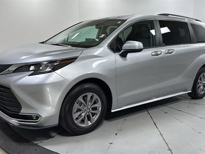 Used 2024 Toyota Sienna XLE