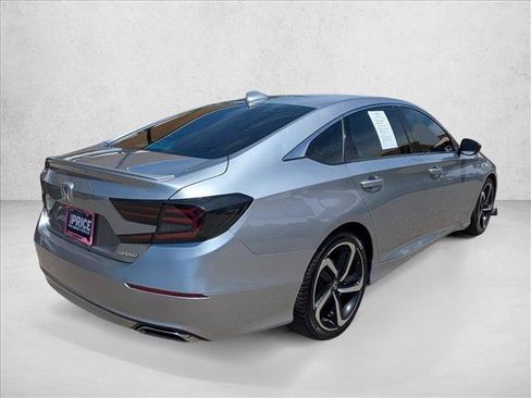 Used 2019 Honda Accord Sport image 5